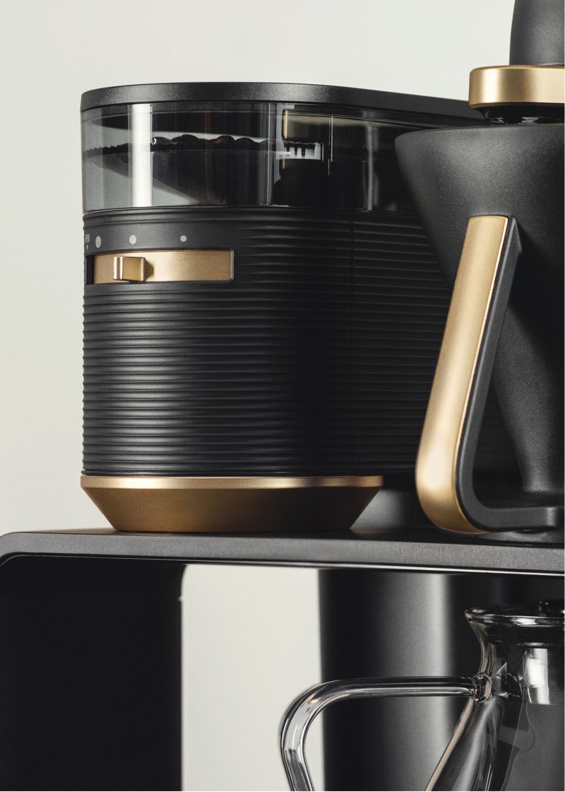 Melitta® EPOS® is the first electric Pour Over system with integrated grinder
