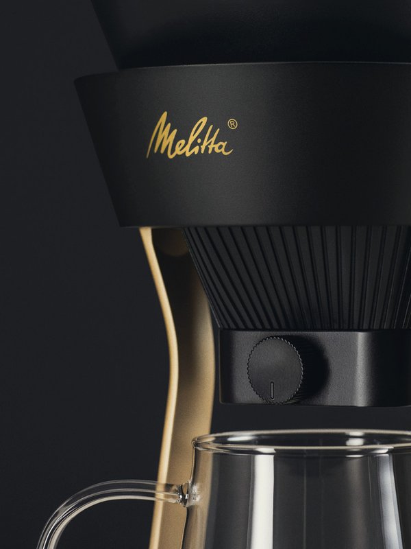 Melitta® AMANO: a Pour Over coffeemaker with ingenious functionality and an elegant design